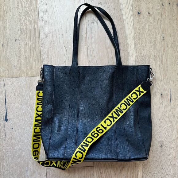 Steve Madden Black Yellow Strap Leather Book Work Large Travel Tote - Picture 1 of 8